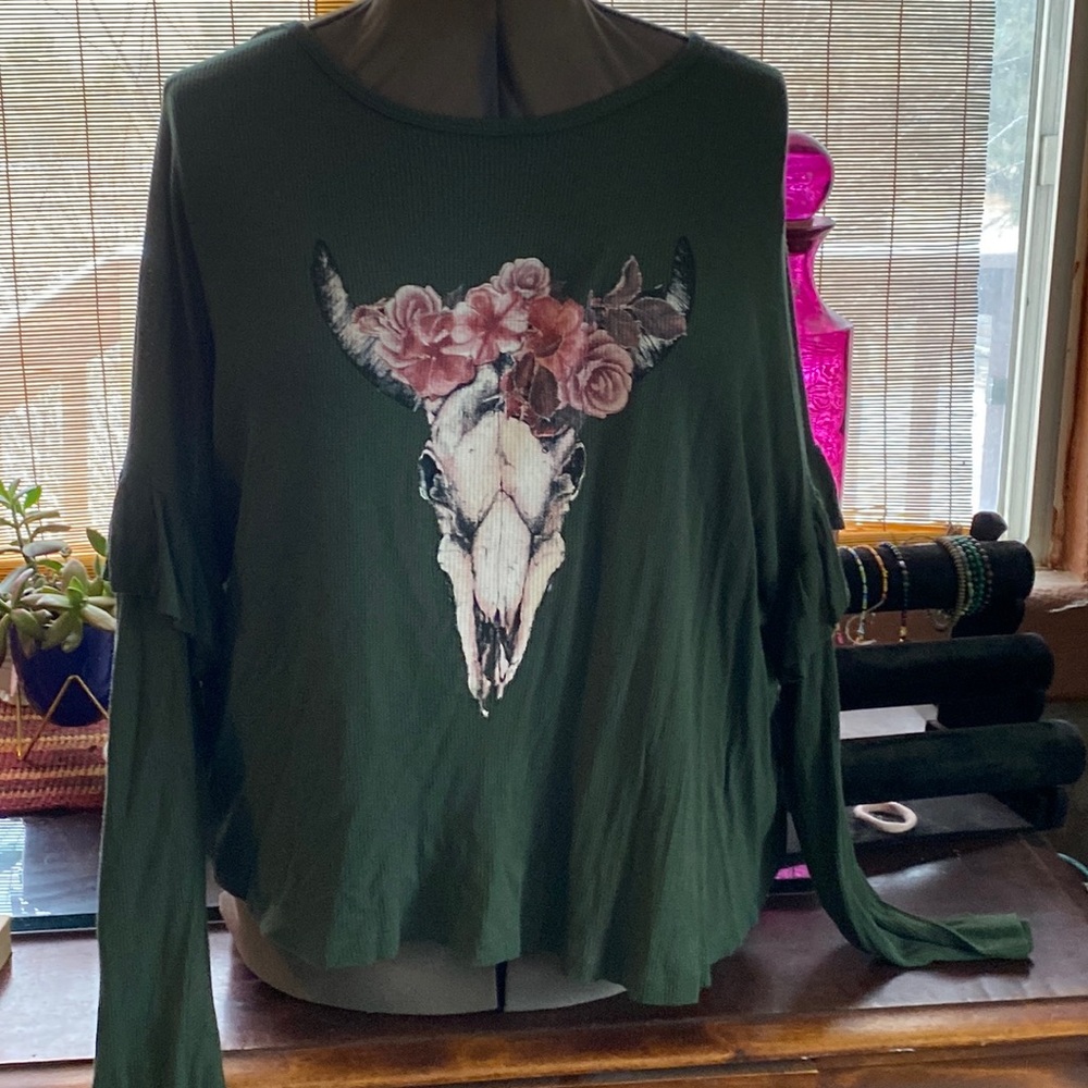 Long sleeve shirt